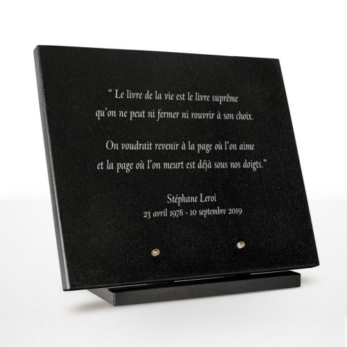 Plaque Funeraire Personnalisee En Granit Epitaphes Gravees 40x30cm Marbrerie Funelior