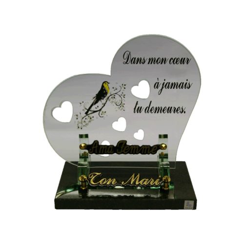 Plaque funéraire galbée