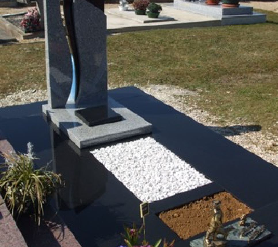 La pose d'une pierre tombale - GPG Granit